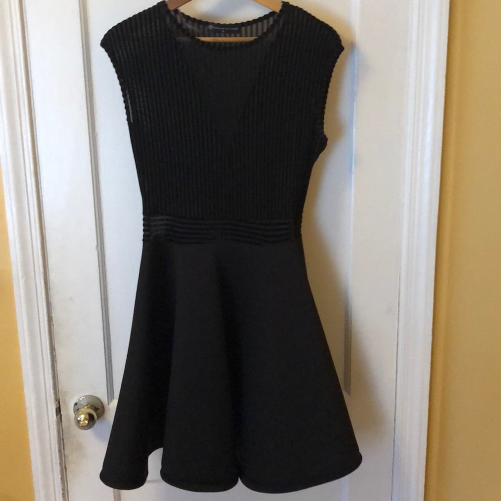 Gorgeous skater dress with velvet detail